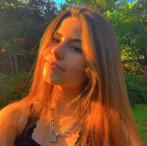 Meet your Posher, Amanda